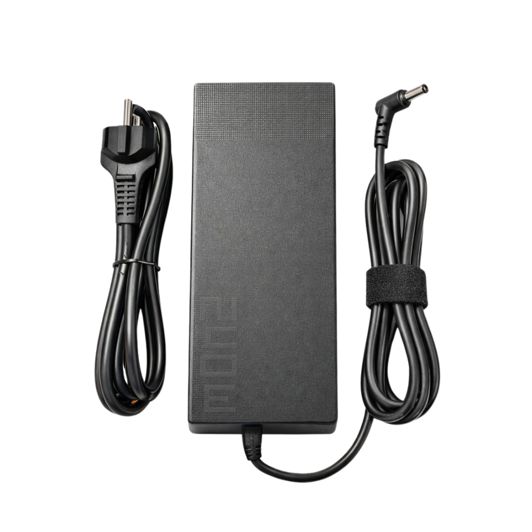 Cargador Notebook Asus 20V x 12A (6.0 x 3.7 mm c)